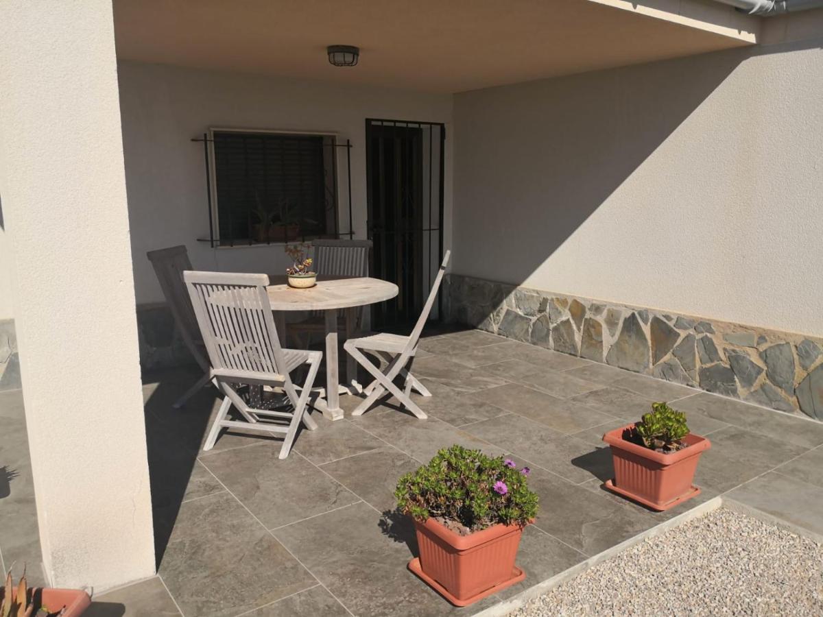 Casa Laura Guest House Deltebre Exterior foto