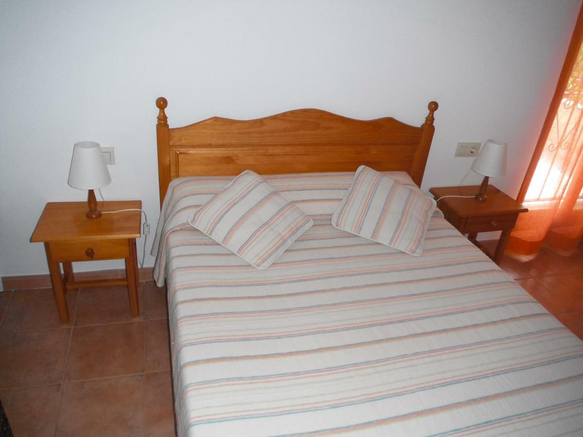 Casa Laura Guest House Deltebre Exterior foto