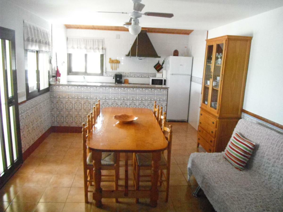 Casa Laura Guest House Deltebre Exterior foto