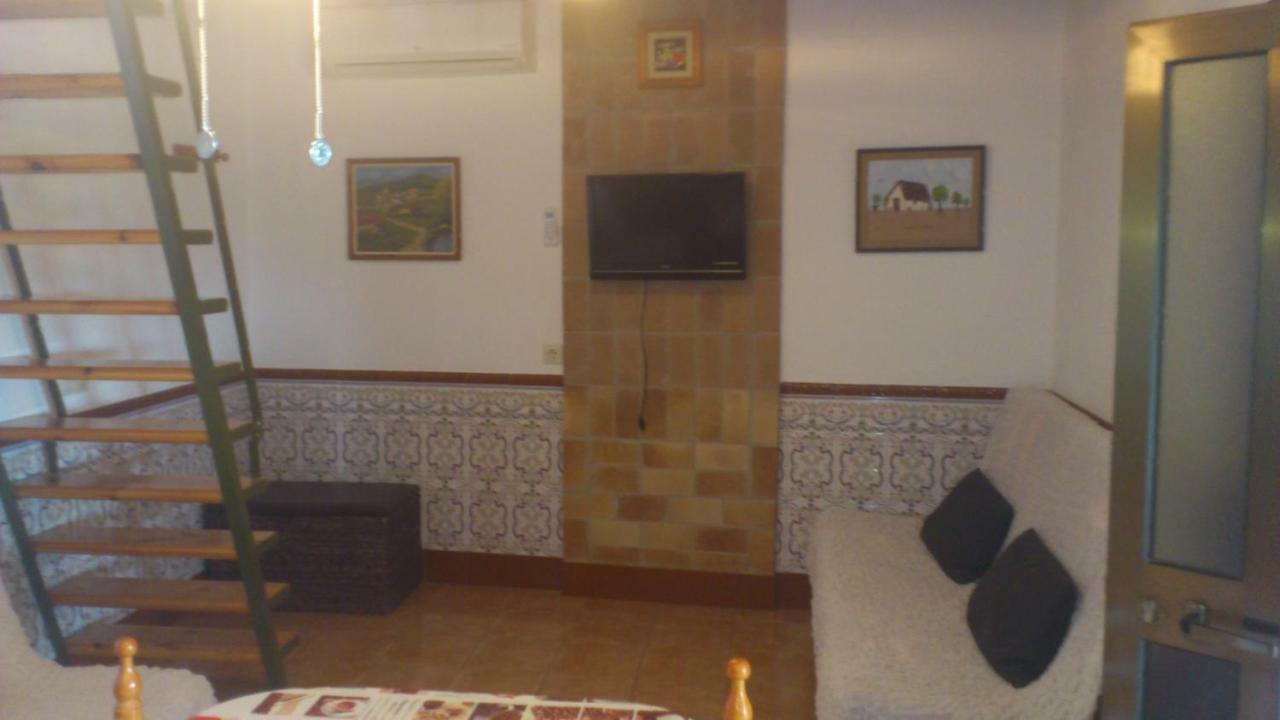 Casa Laura Guest House Deltebre Exterior foto