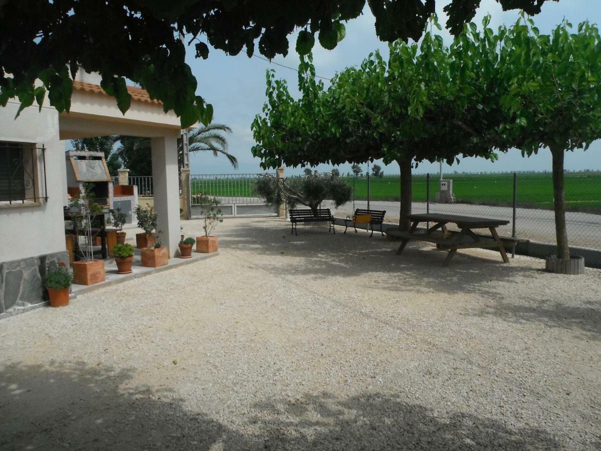 Casa Laura Guest House Deltebre Exterior foto